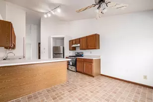 1545 Raspberry Run Dr, Columbus, OH 43204 - Photo 12