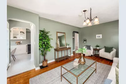 620 E Royal Forest Boulevard, Columbus, OH 43214 - Photo 8