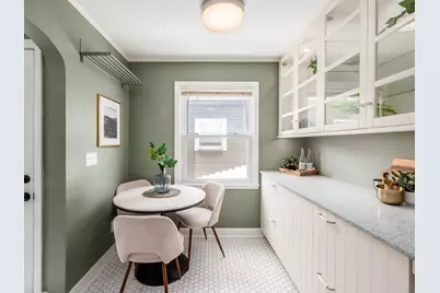 620 E Royal Forest Boulevard, Columbus, OH 43214 - Photo 12