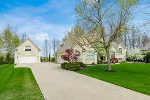 6718 Cosimo Ln, Pickerington, OH 43147 - Photo 2
