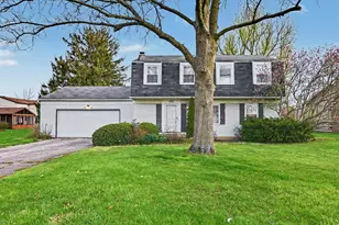 1020 Victoria Dr, Bucyrus, OH 44820 - Photo 1