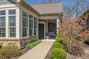 3832 Southbury Dr, Powell, OH 43065 - Photo 2