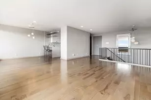 1000 Urlin Ave, Columbus, OH 43212 - Photo 12