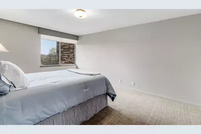 1000 Urlin Avenue #610, Columbus, OH 43212 - Photo 40
