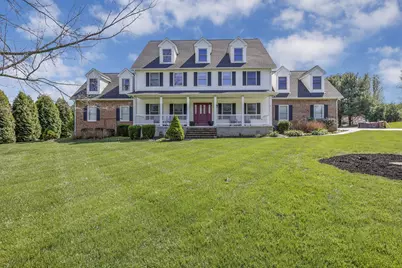 6797 Thoreau Lane NE, Baltimore, OH 43105 - Photo 2