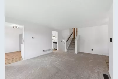 2584 Trailwind Street, Grove City, OH 43123 - Photo 6