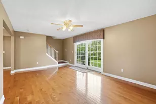 1066 Rousseau Ln, Galloway, OH 43119 - Photo 4