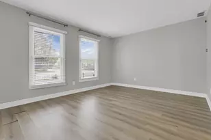 201 W 2nd Ave, Columbus, OH 43201 - Photo 2