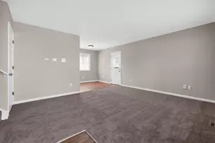 5373 Deforest Dr, Columbus, OH 43232 - Photo 6