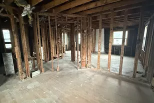 1079 Ellsworth Ave, Columbus, OH 43206 - Photo 16