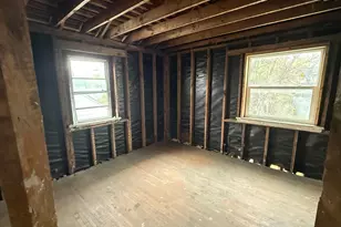 1079 Ellsworth Ave, Columbus, OH 43206 - Photo 10