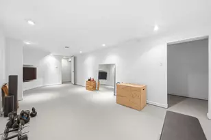 241 S Brinker Ave, Columbus, OH 43204 - Photo 20