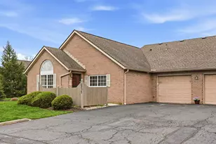 1251 Amberlea Dr E, Columbus, OH 43230 - Photo 30