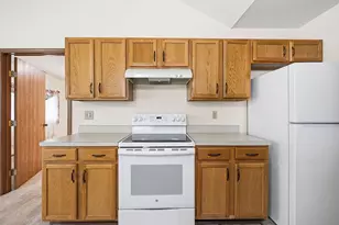 1251 Amberlea Dr E, Columbus, OH 43230 - Photo 12