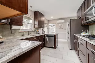 3166 S Dorchester Rd, Columbus, OH 43221 - Photo 8