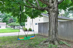 184 Melbourne Pl, Worthington, OH 43085 - Photo 44