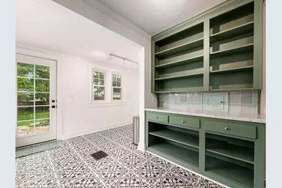 510 Midgard Road, Columbus, OH 43202 - Photo 12