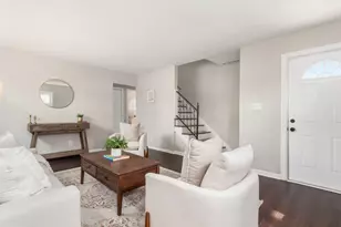 2150 Sagamore Rd, Columbus, OH 43219 - Photo 6