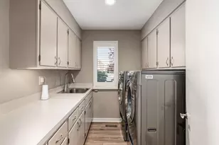 8758 Dunsinane Dr, Dublin, OH 43017 - Photo 22