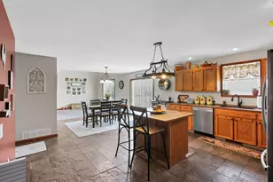 12575 Township Road 323 SE, Crooksville, OH 43731 - Photo 2