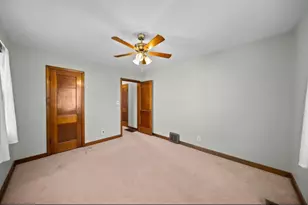 145 Demorest Rd, Columbus, OH 43204 - Photo 24