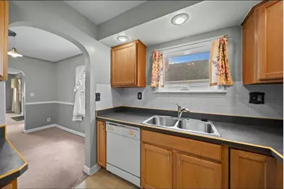 145 Demorest Road, Columbus, OH 43204 - Photo 18