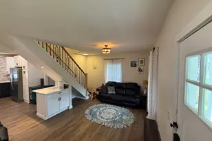 1195 E Chestnut St, Lancaster, OH 43130 - Photo 8
