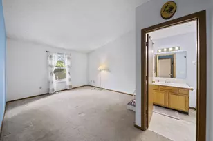 7394 Harbour Town Dr, Pickerington, OH 43147 - Photo 24