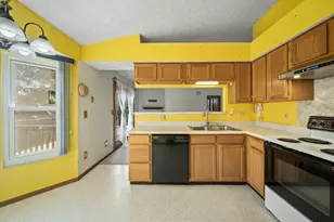 7394 Harbour Town Dr, Pickerington, OH 43147 - Photo 14