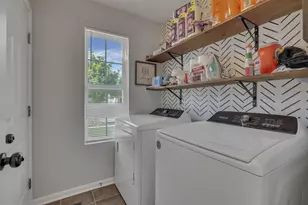 6880 Riding Trail Dr, Canal Winchester, OH 43110 - Photo 20
