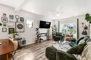 2058 Briarwood Ave, Columbus, OH 43211 - Photo 8