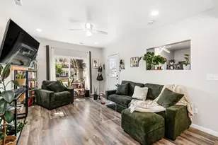 2058 Briarwood Ave, Columbus, OH 43211 - Photo 6