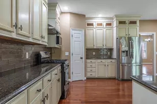 2027 Liberty Ct, Xenia, OH 45385 - Photo 6