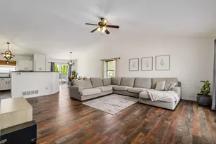 3277 Garrison Ct, Hilliard, OH 43026 - Photo 6