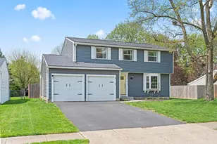 8819 Seabright Dr, Powell, OH 43065 - Photo 2