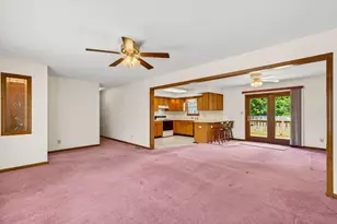 216 Westwood Dr, Circleville, OH 43113 - Photo 6