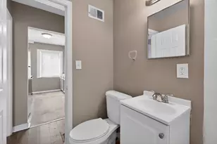 56 Florence Ave, Columbus, OH 43228 - Photo 26