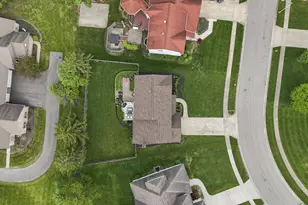 1953 Haverton Dr, Reynoldsburg, OH 43068 - Photo 6