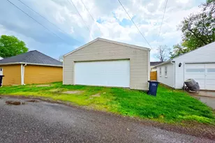 615 E 5th Ave, Lancaster, OH 43130 - Photo 2