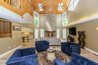 630 Woods Hollow Lane, Powell, OH 43065 - Photo 2