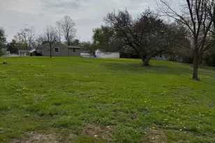 186 Iberia St, Mount Gilead, OH 43338 - Photo 1