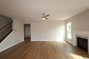 8725 Martin Ln, Plain City, OH 43064 - Photo 4