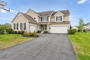 2659 Unbridled Ct, Powell, OH 43065 - Photo 2
