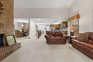 6696 Maplebrook Ln, Columbus, OH 43235 - Photo 16