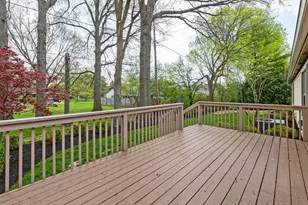 6696 Maplebrook Ln, Columbus, OH 43235 - Photo 4
