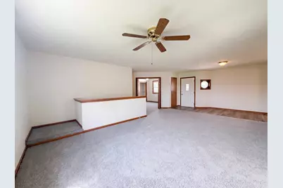 610 Executive Boulevard, Delaware, OH 43015 - Photo 8