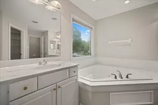 374 Rosewood Ct, Powell, OH 43065 - Photo 26