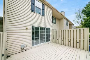 2486 Bethel Rd, Columbus, OH 43220 - Photo 36