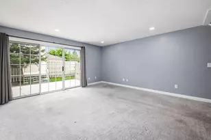 2486 Bethel Rd, Columbus, OH 43220 - Photo 18
