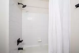 5853 Edge of Village, Westerville, OH 43081 - Photo 26